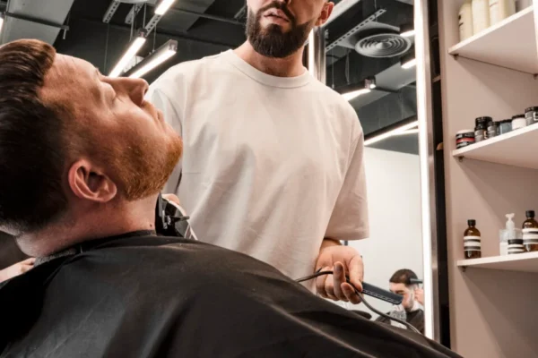 Bottom-View-of-Beard-Trim Bottom-View-of-Beard-Trim