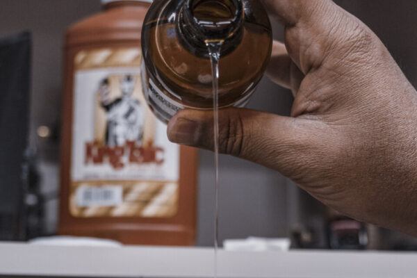 Pouring-Liquid Pouring-Liquid