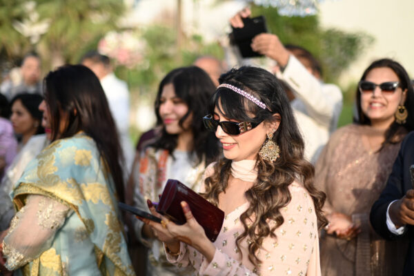 Wedding-Guests-UAE-1 Wedding-Guests-UAE-1